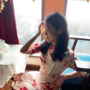 Meet your Posher, Alice